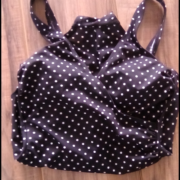 Women Size 6/8 Swimsuit & Skort - Picture 5 of 8